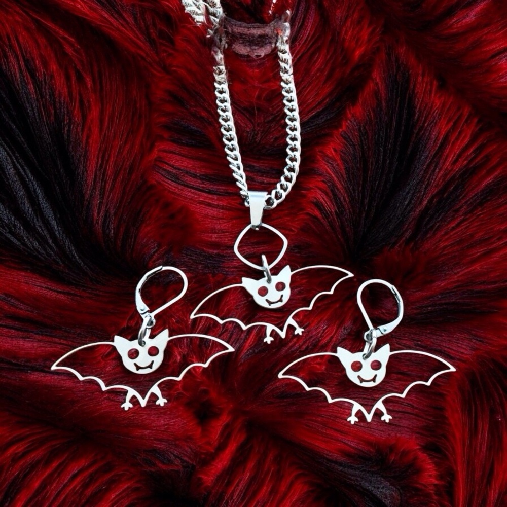 🆕 Bats Laser Etched Necklace and Earrings Set Stainless Steel